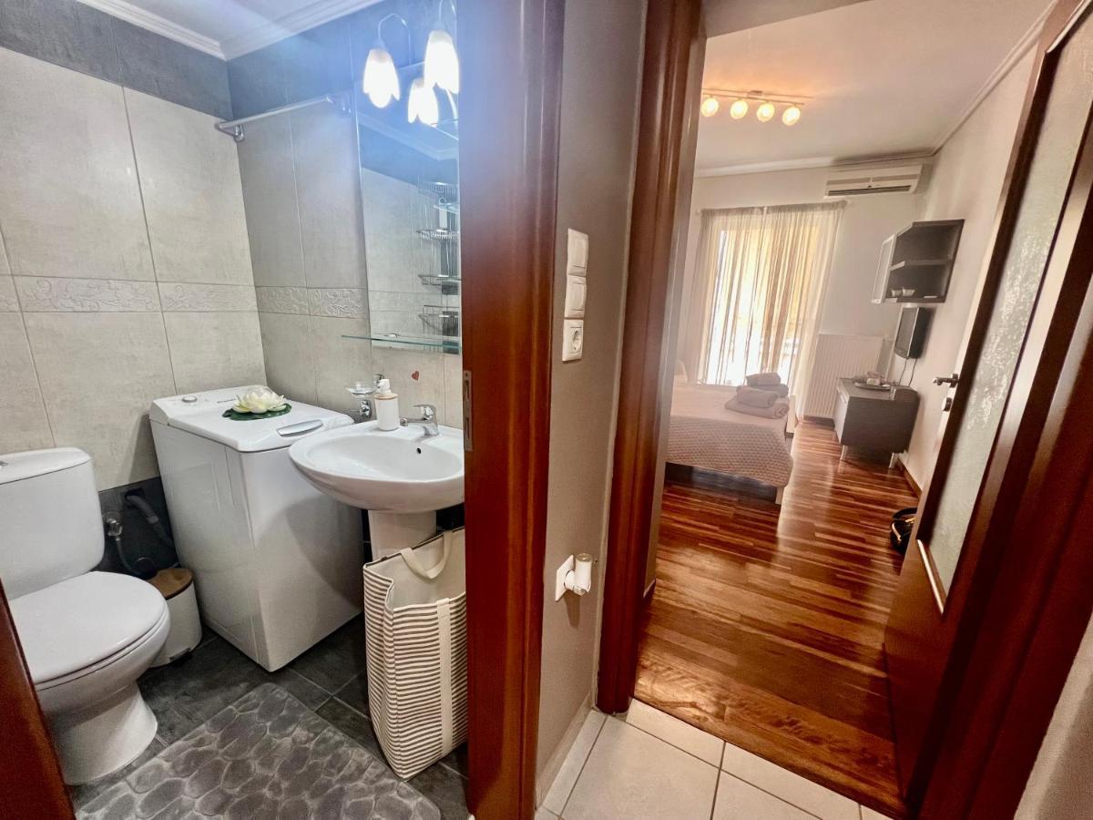 Elegant Downtown Retreat Διαμέρισμα Καλαμάτα Εξωτερικό φωτογραφία
